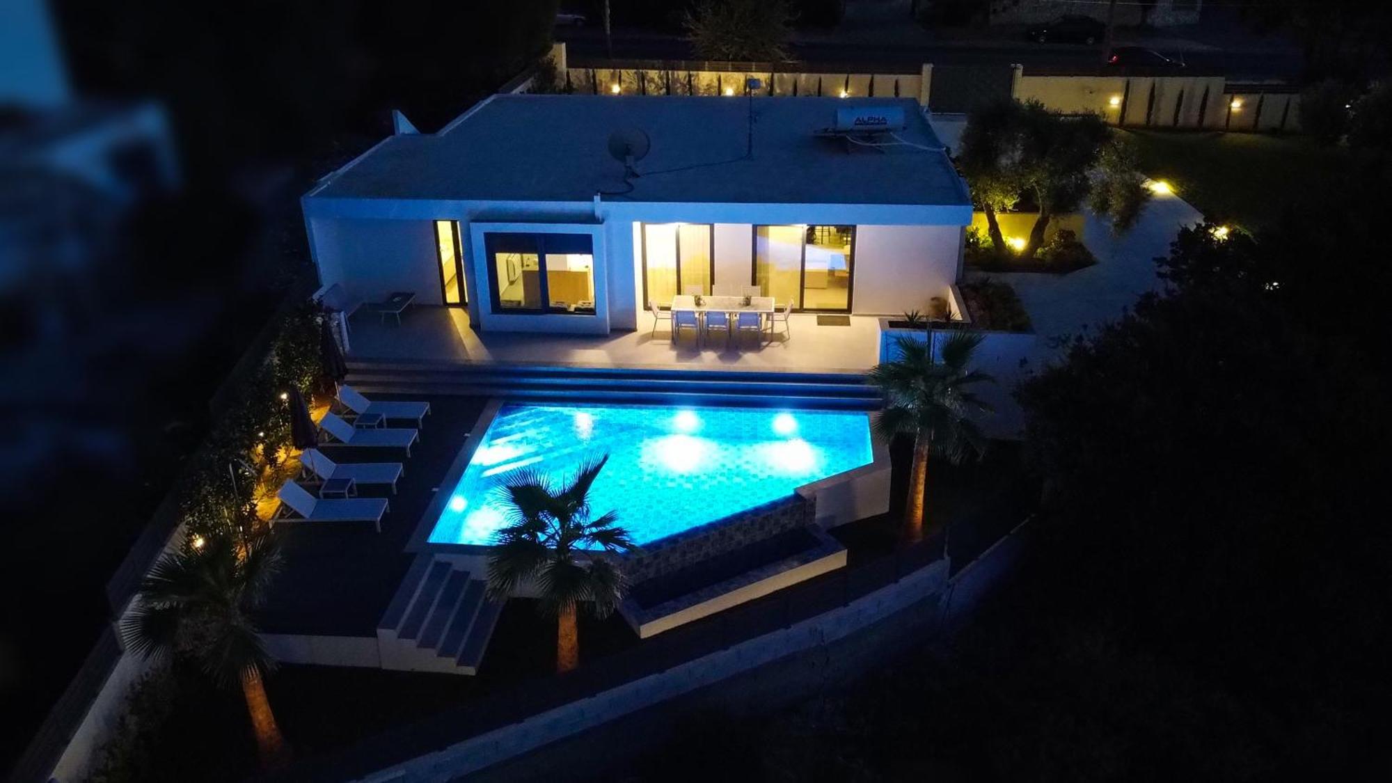 Kyamon Estate Luxury Villa Chrissi Akti Chania Exterior foto