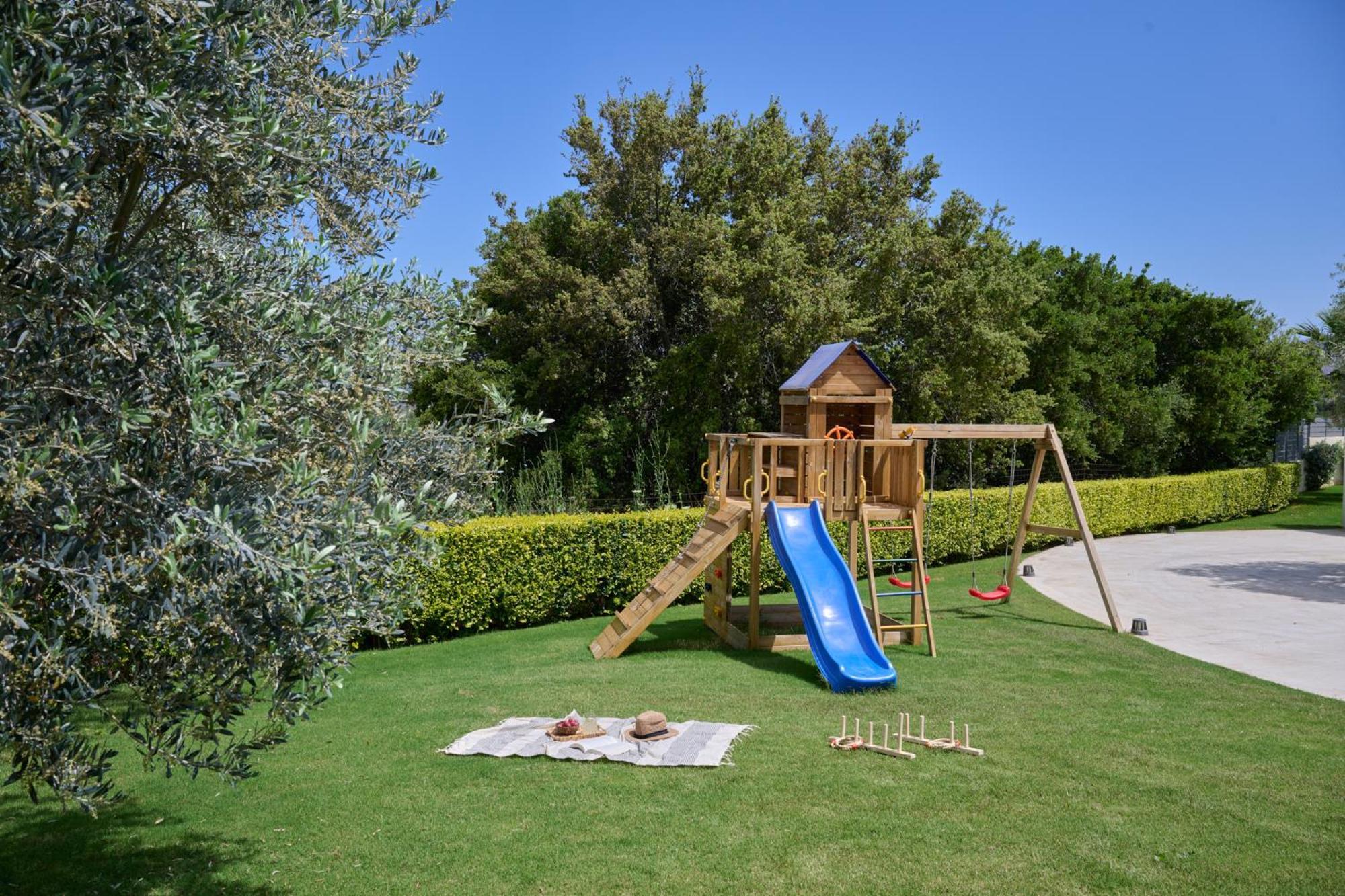 Kyamon Estate Luxury Villa Chrissi Akti Chania Exterior foto